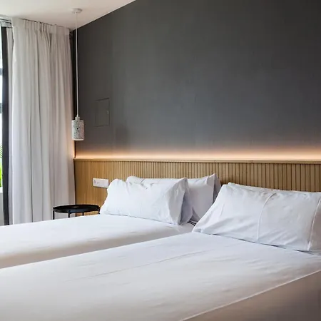 Hospedium H Cabo Sport ゲストハウス