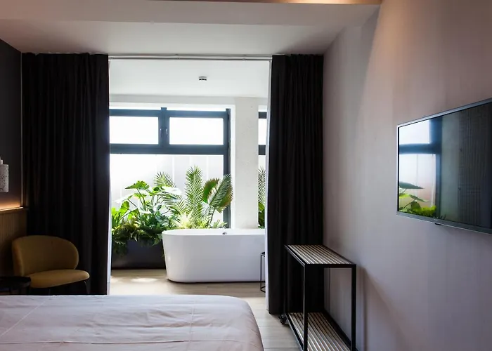 Hospedium H Cabo Sport 3*