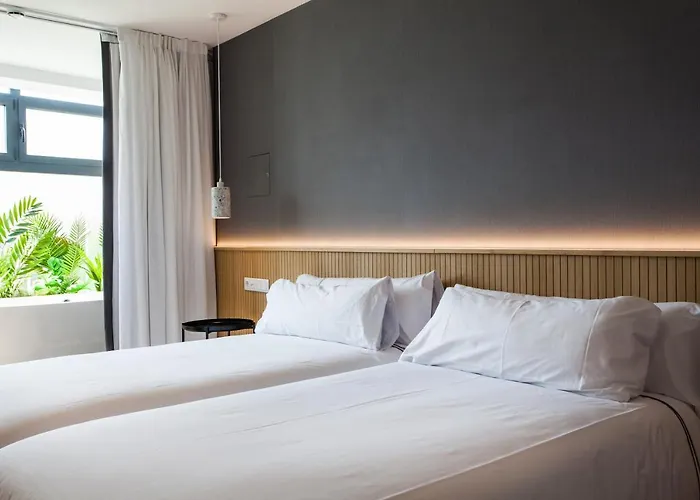 Hospedium H Cabo Sport Pensión