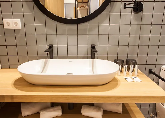 Hospedium H Cabo Sport 3*